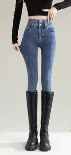 Winter Women’s Chic Fleece-Lined Straight Jeans – Warm High Waist Denim Pants
