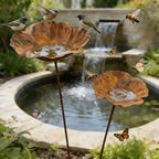 Vintage Flower-Shaped Metal Bird Bath with Garden Stake – Decorative Outdoor Bird Water Bowl for Garden, Lawn & Patio