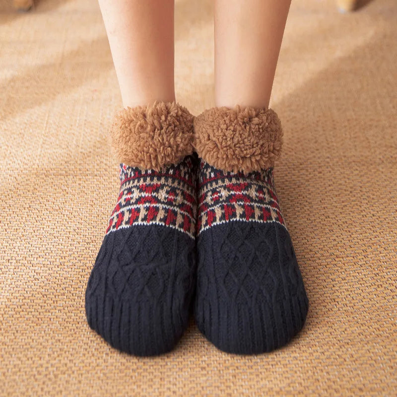 Super Warm Non-Slip Winter Slipper Socks – Fluffy Fleece Home Socks for Men & Women