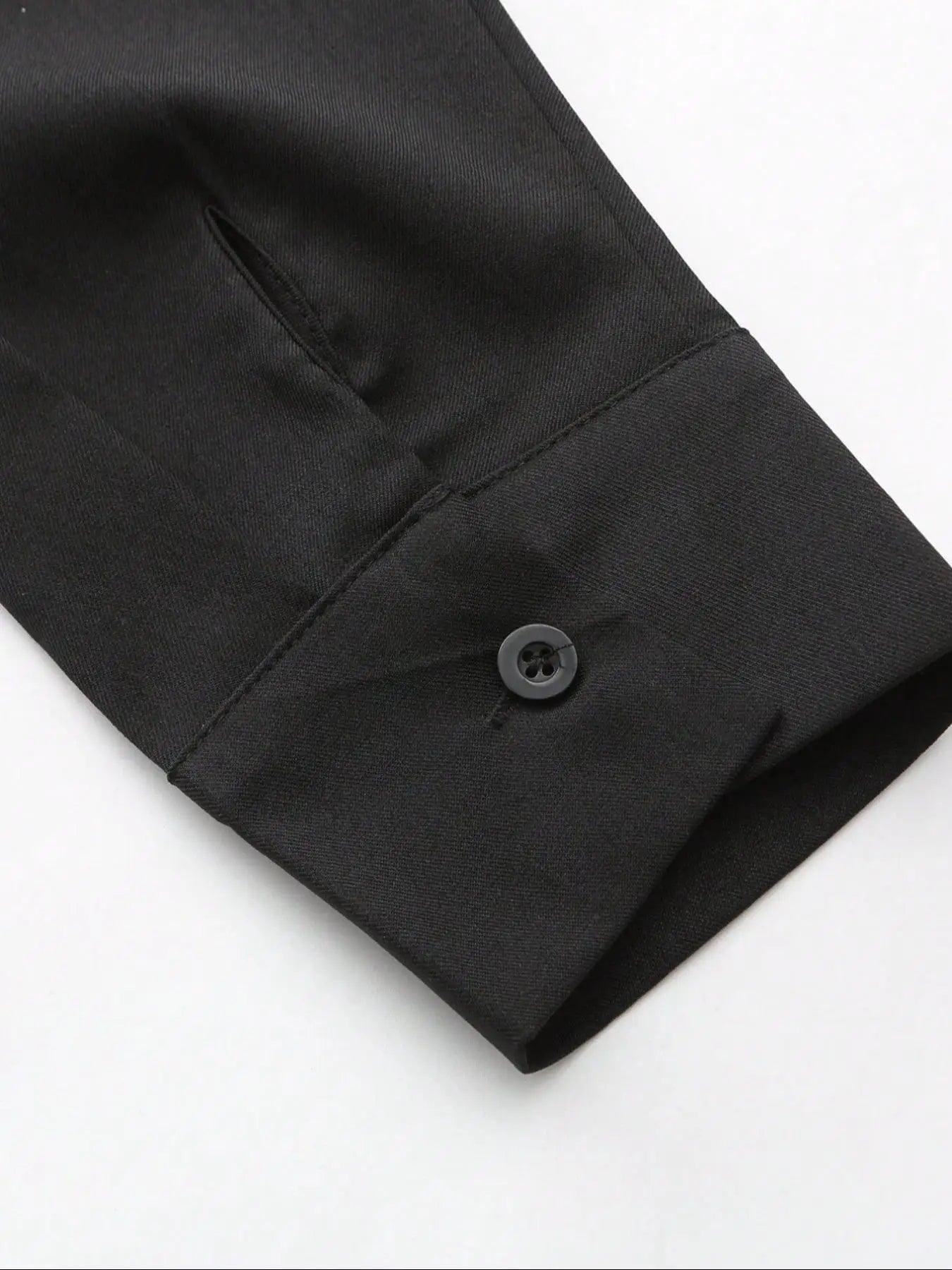 Men’s Loose Traditional Ethnic Style Long Robe – Black Round Neck Jubba Thobe for Banquet & Prayer