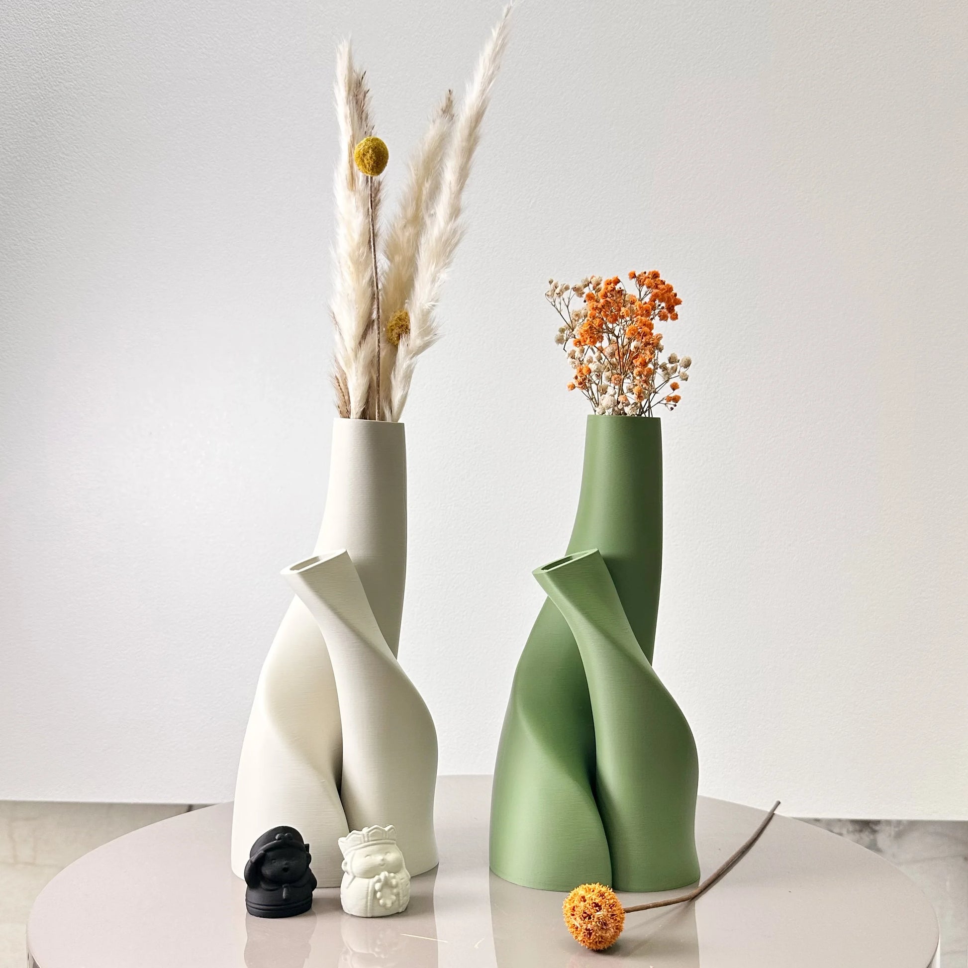 2PCS Creative Double-Shaped Vases – Colorful Dried Flower Vases for Living Room, Kitchen & Home Decor