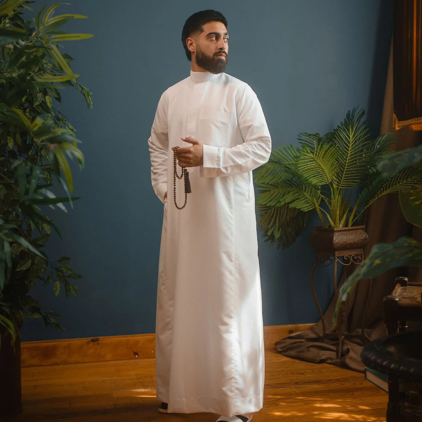 Muslim Men’s Zipper Jubba Thobe – Ethnic Kimono-Style Robe for Daily and Formal Wear