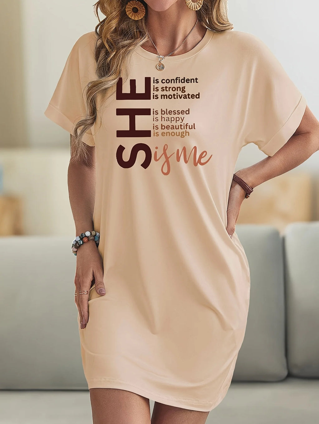 Plus Size Loungejurk voor dames met sloganprint – Nachtjapon met vleermuismouwen en ronde hals