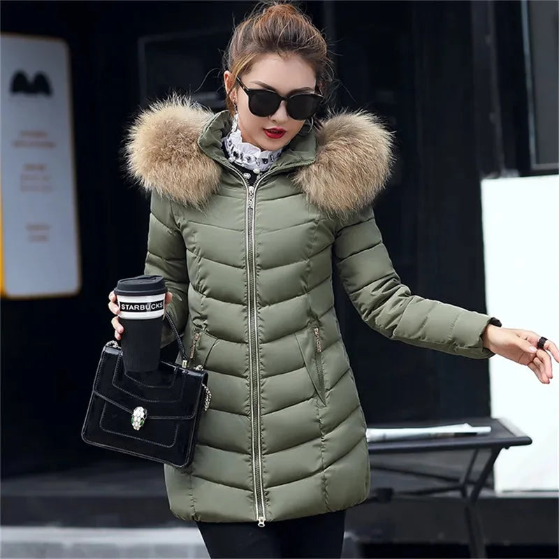 Women’s Winter Warm Fur Collar Parka – Elegant, Slim & Comfortable