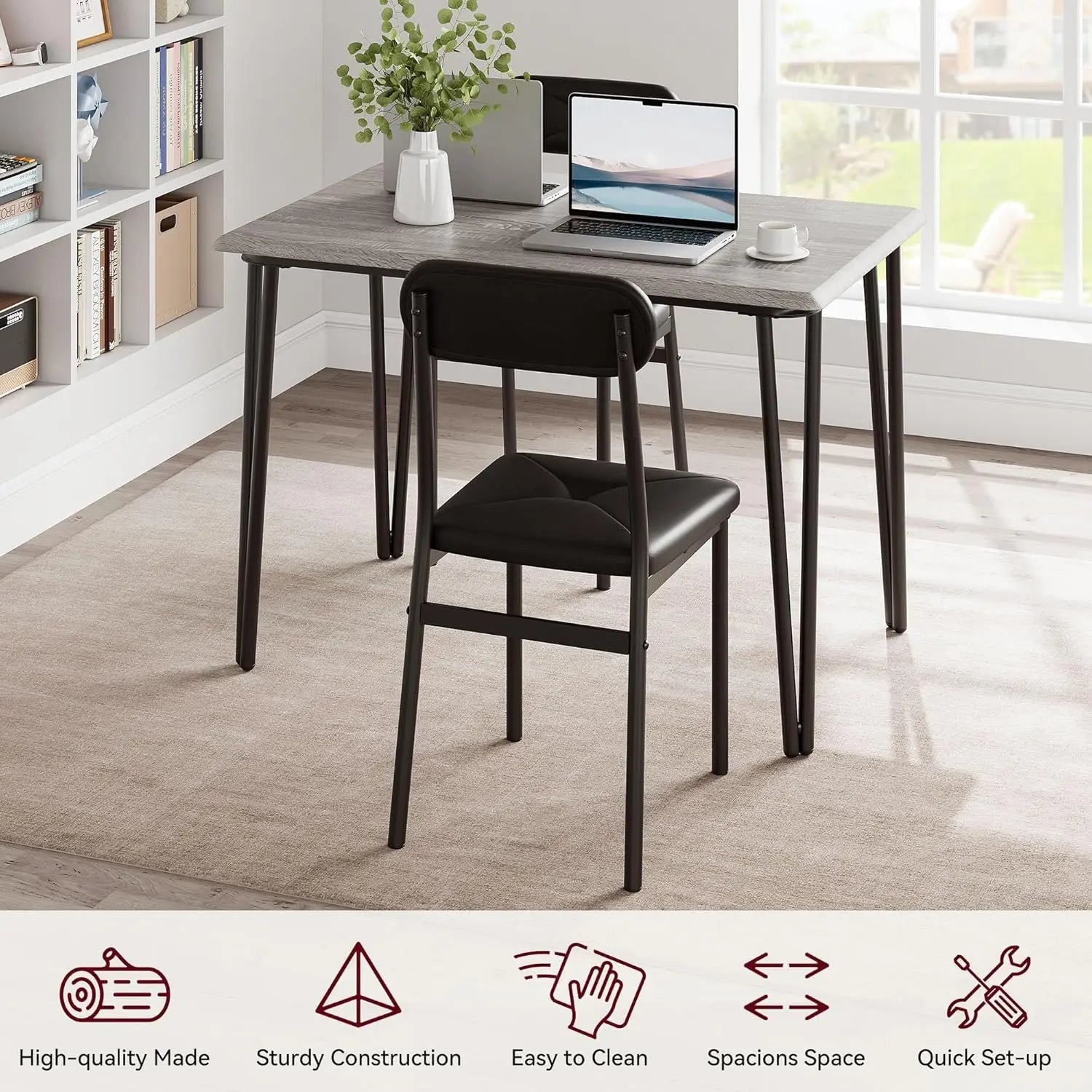 Eettafelset voor 2 – Vierkante keukentafel en gestoffeerde stoelen (3-delige set)